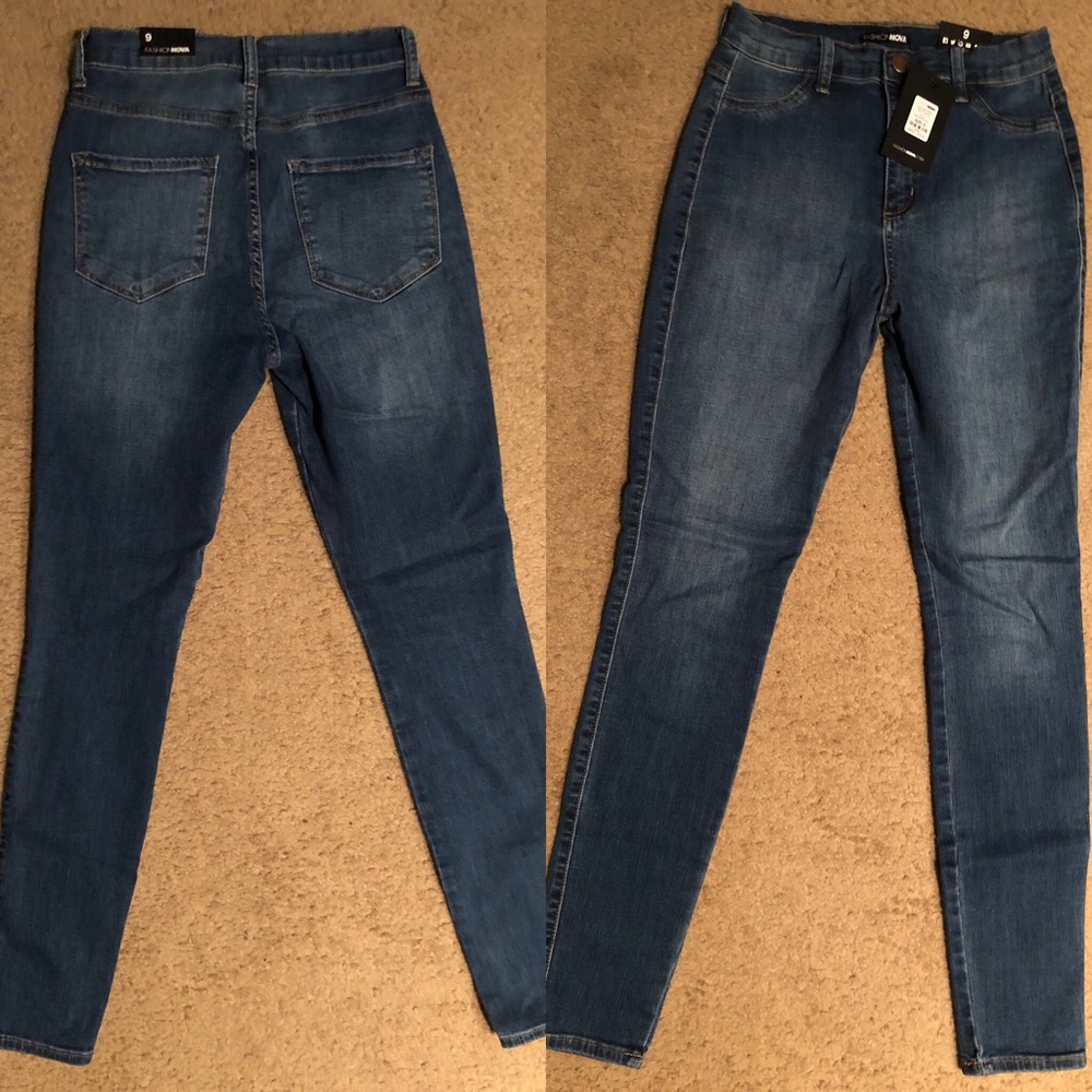 Fashion Nova Slim fitting blue jeans